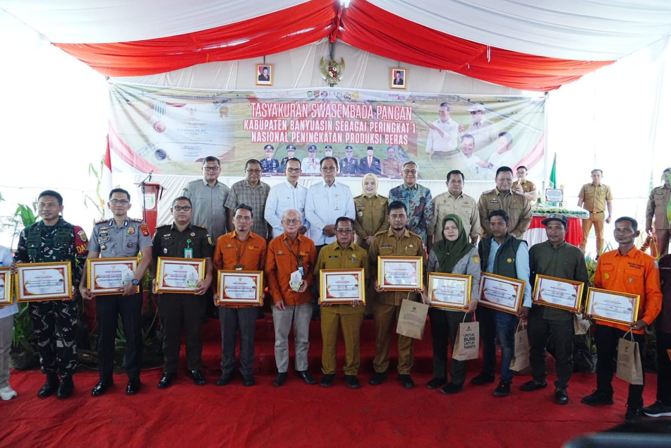 Banyuasin Syukuran Peringkat I Nasional Peningkatan Produksi Beras