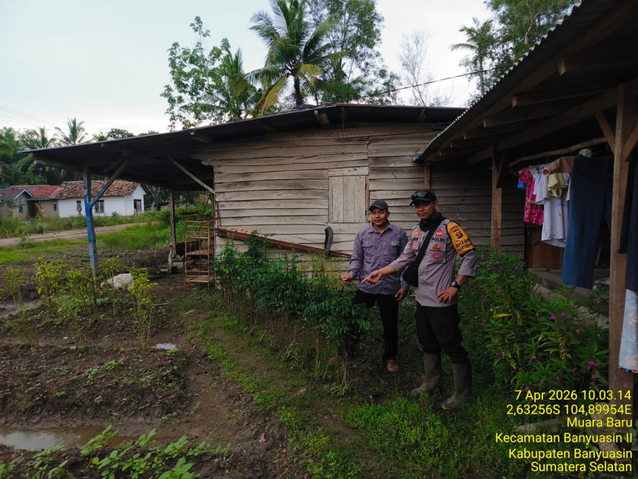 Bhabinkamtibmas Polsek Muara Telang Sambang Ke Warga Dialog Tentang Ini