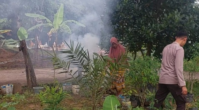 Bhabinkamtibmas Polsek Pangkalan Balai Ajak Warga Manfaatkan Pekarangan Rumah